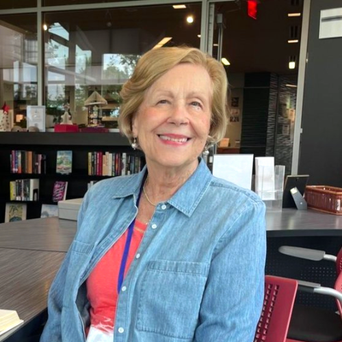 Volunteer Spotlight: Pat Carr